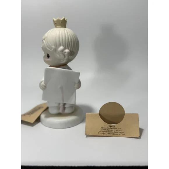 Precious Moments Figurine Congratulations Princess Girl Graduation Robe Vtg - Picture 2 of 5